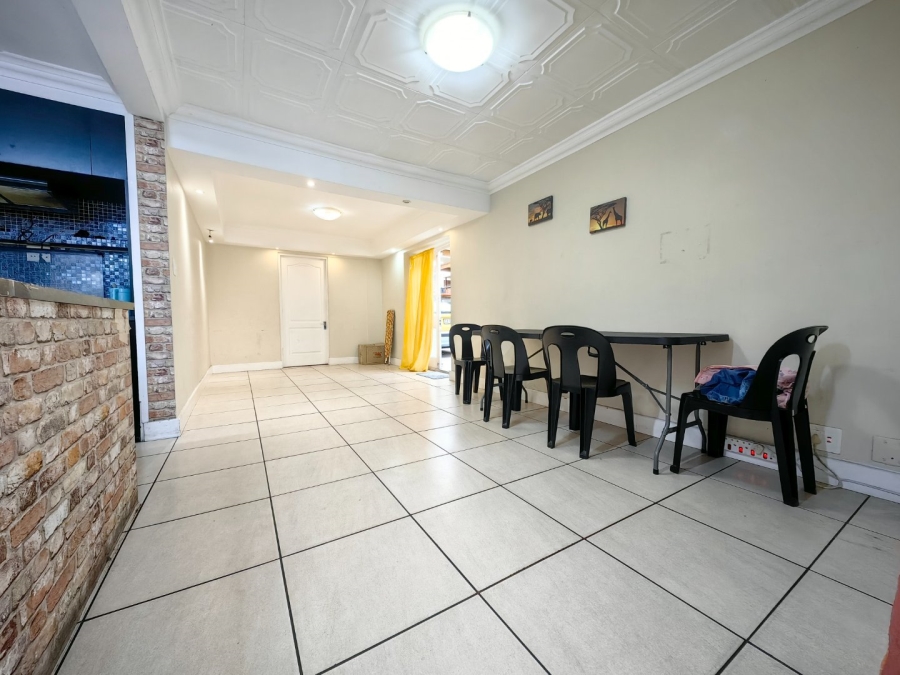4 Bedroom Property for Sale in Westridge Western Cape